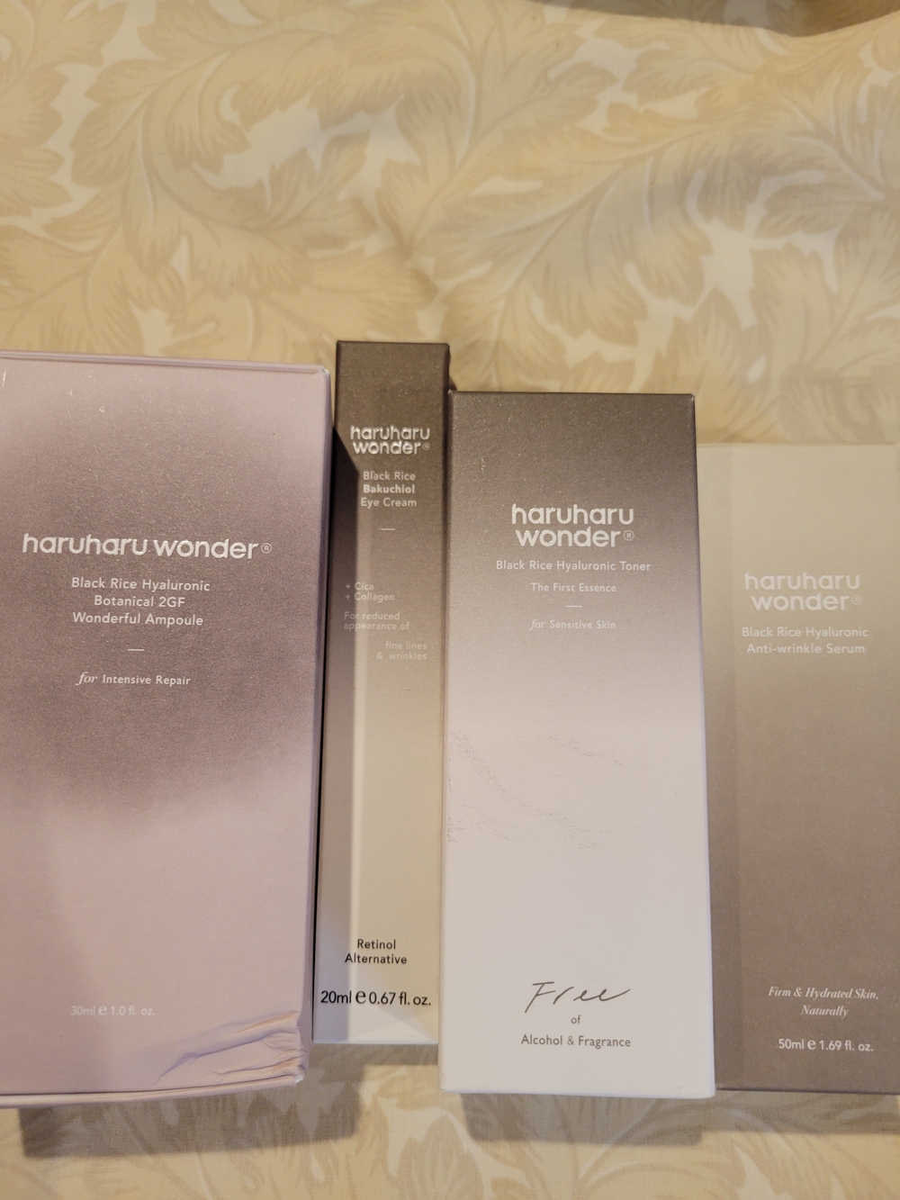 NIB haruharu wonder Black Rice Hyaluronic Skincare Set